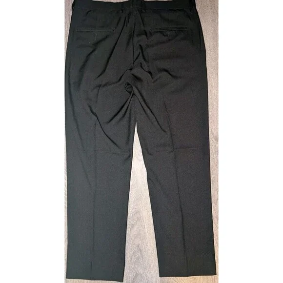 Haggar Dress Pants Classic Fit Premium Comfort Black Size 34 Waist x 29 Length - Picture 11 of 15